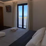 Rubino Πανσιόν 4*